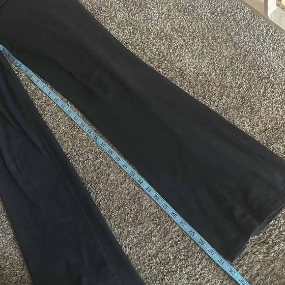 Rare Hollister Y2K fold over yoga pants / flare leggings - Picture 6 of 9